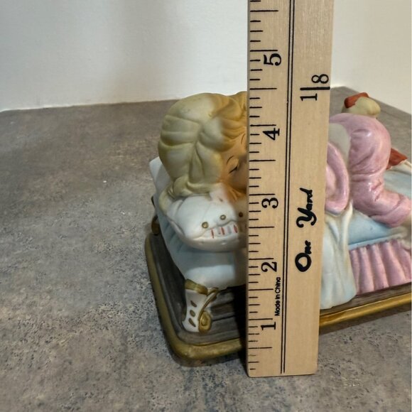Little Girl Sleeping Music Box Love Story Vintage Retro Bedroom Nursery Decor - Picture 10 of 15